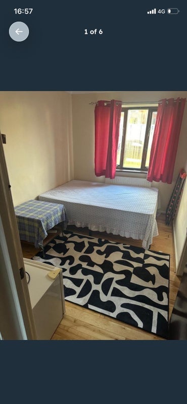 Room Downsbridge Road in Greater London