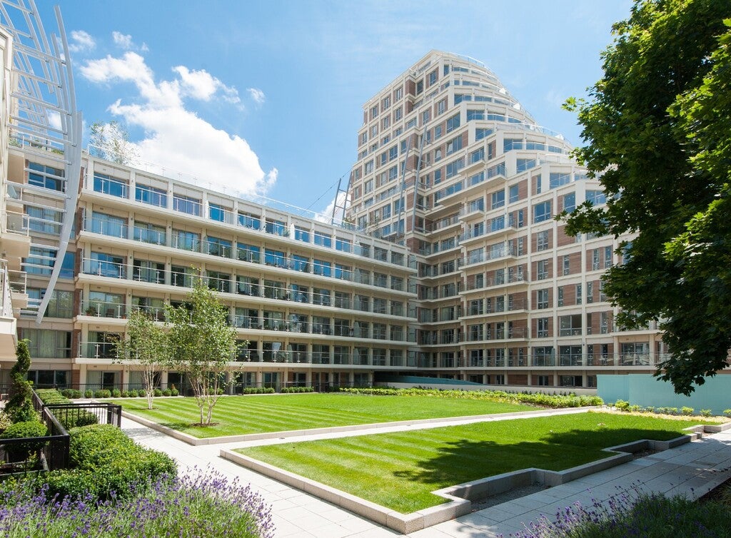 Flat Kingston Riverside in Greater London