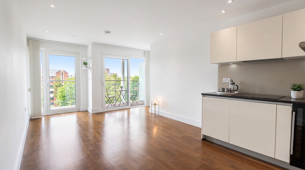 Flat Kingston Riverside in Greater London