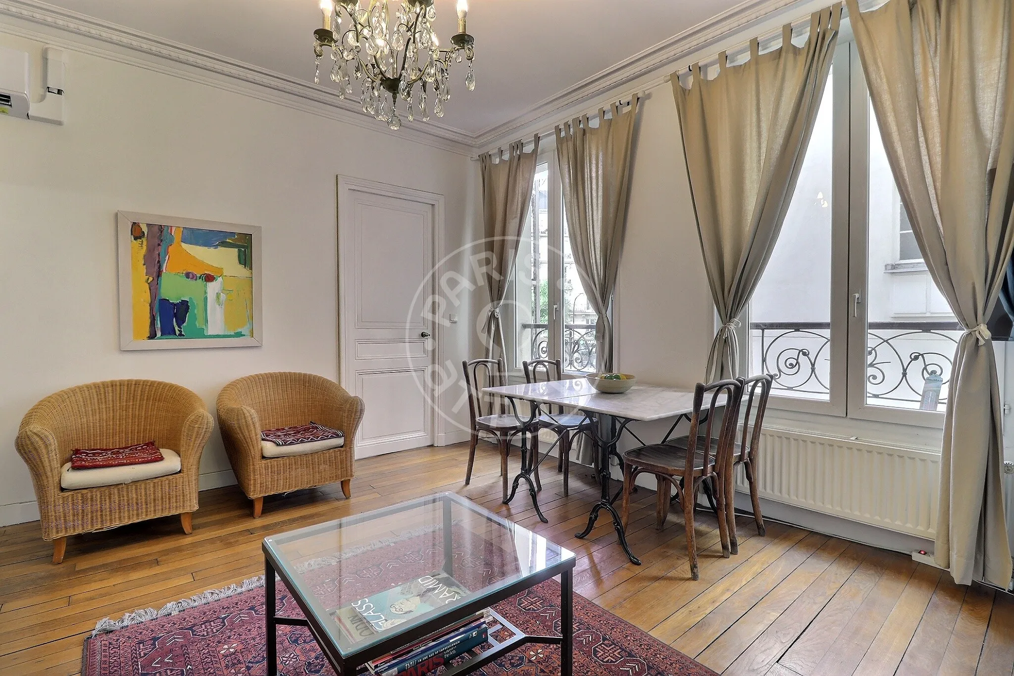 Appartement Rue Édouard Lockroy à Paris