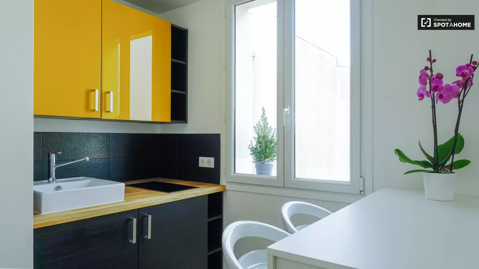 Appartement Rue Saint-Didier à Paris