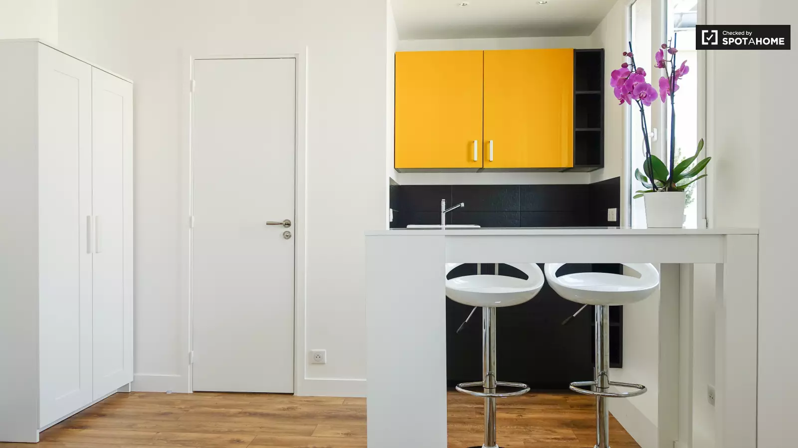 Appartement Rue Saint-Didier à Paris