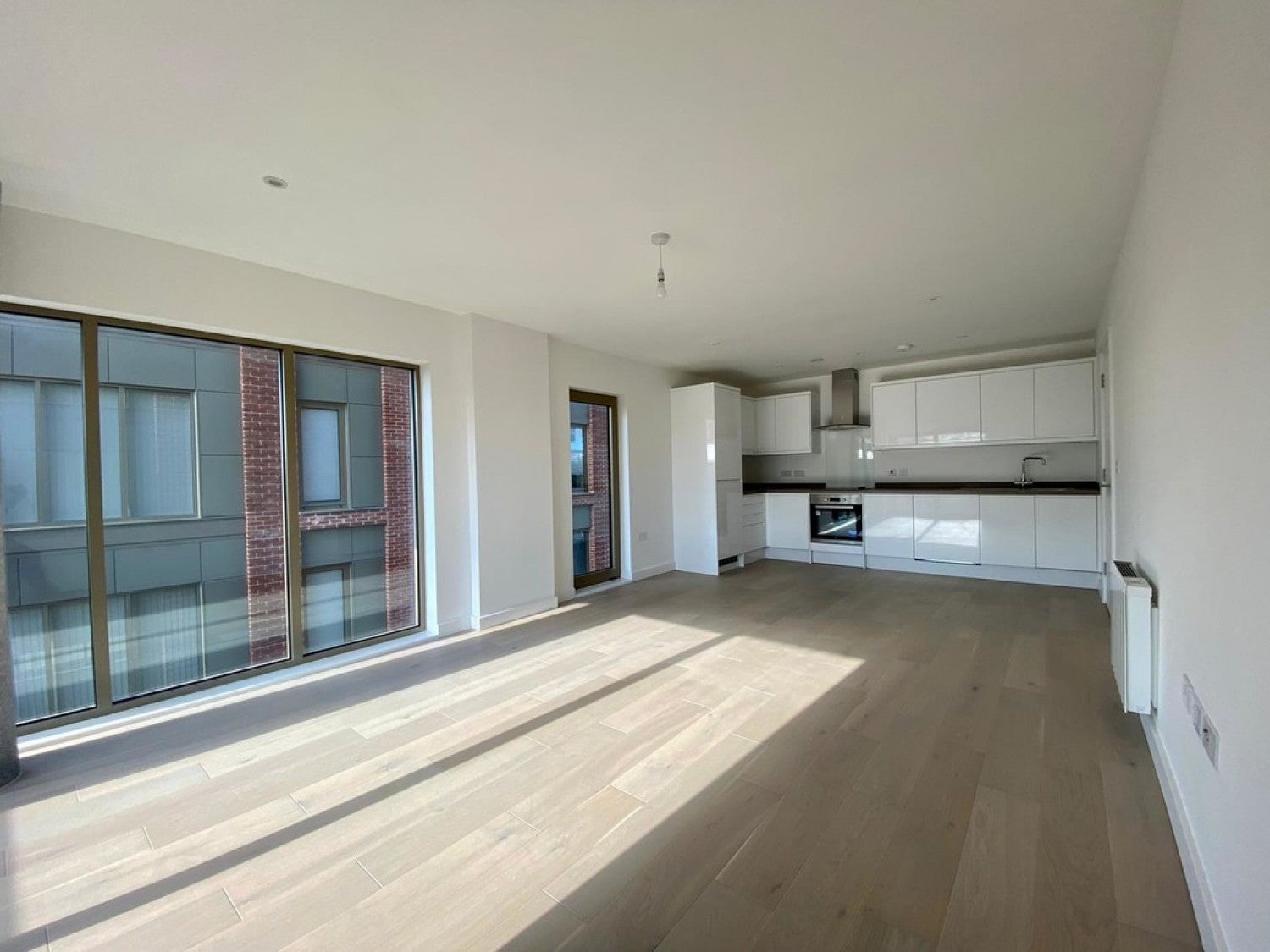 Flat Leacon Road in Ashford
