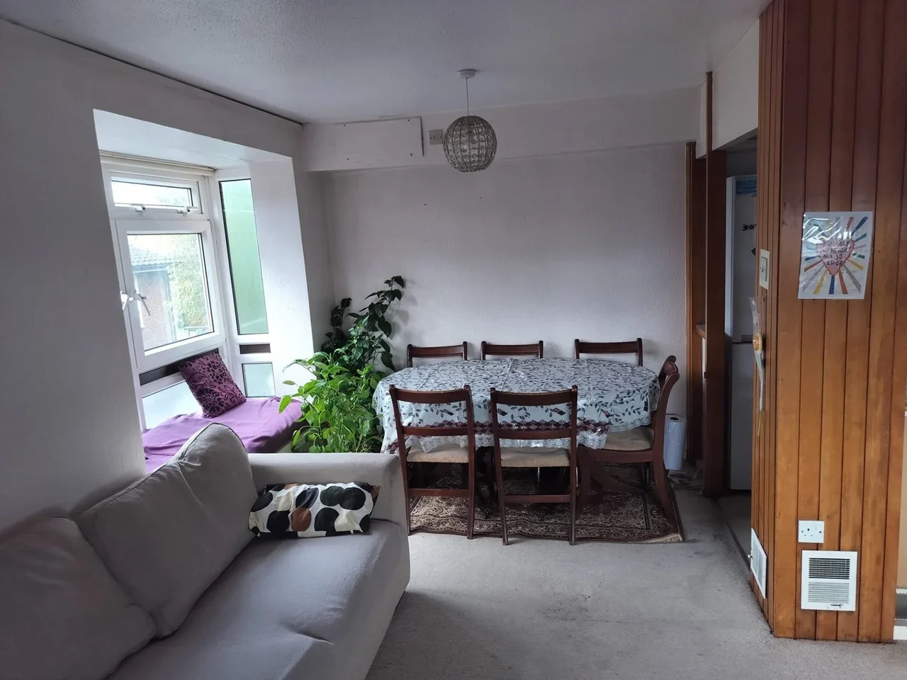 Flat Maresfield in Greater London