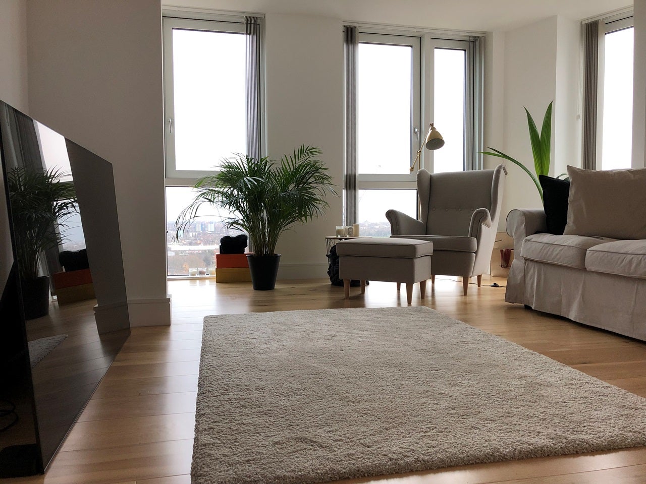 Room High Street in Greater London