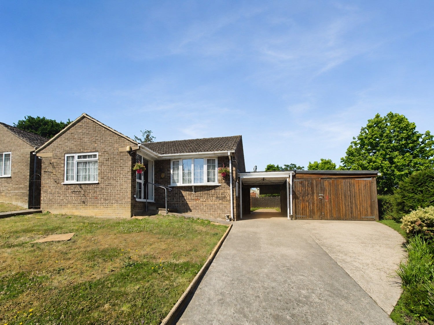House Woodcote in West Coker