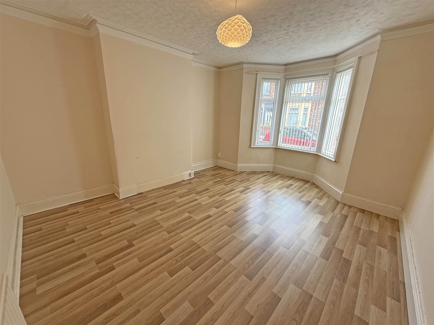 Flat Woodbine Avenue in North Tyneside