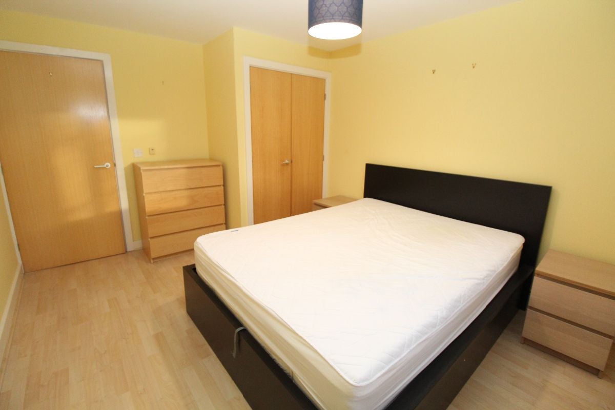 Flat The Lymes in Trafford
