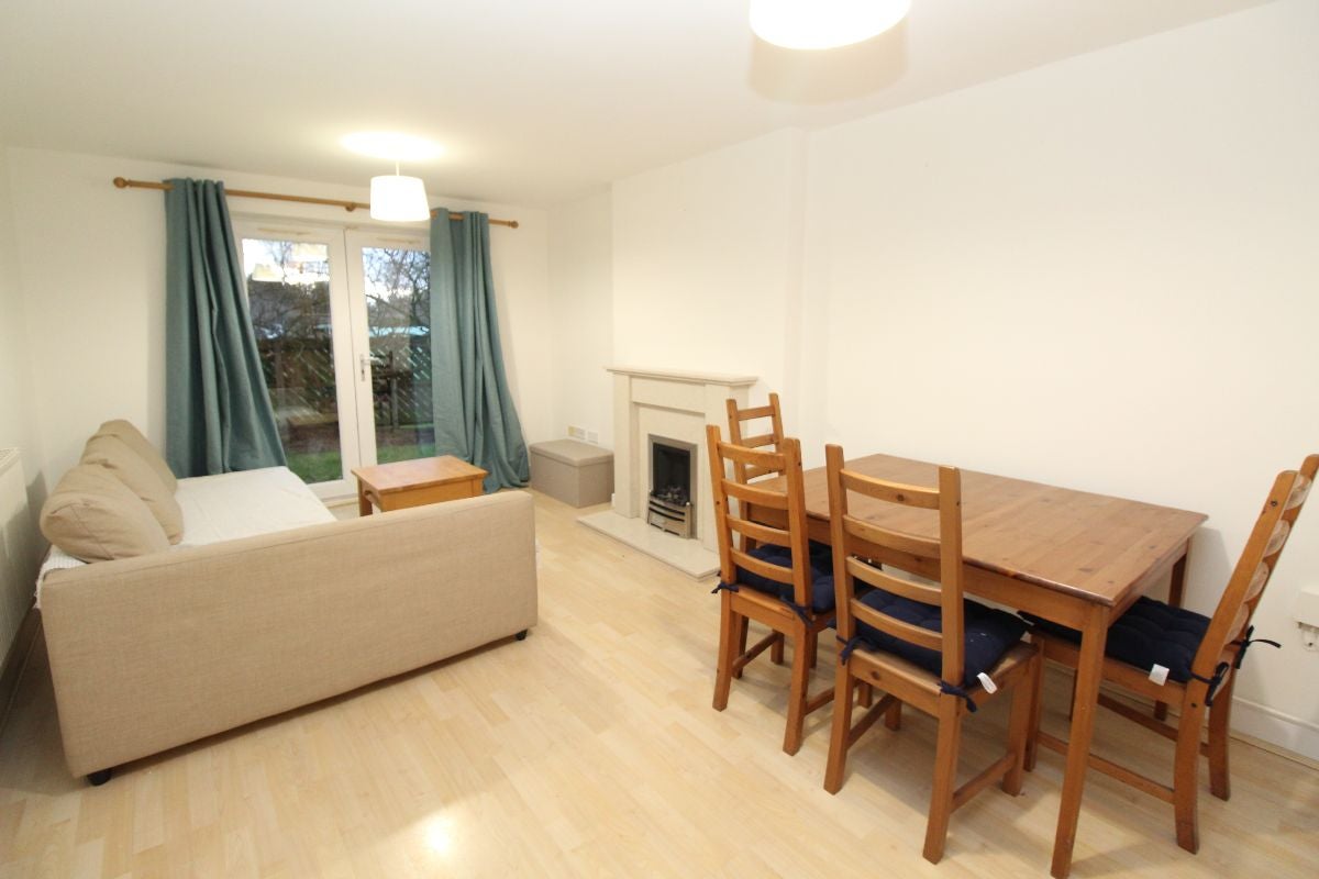 Flat The Lymes in Trafford