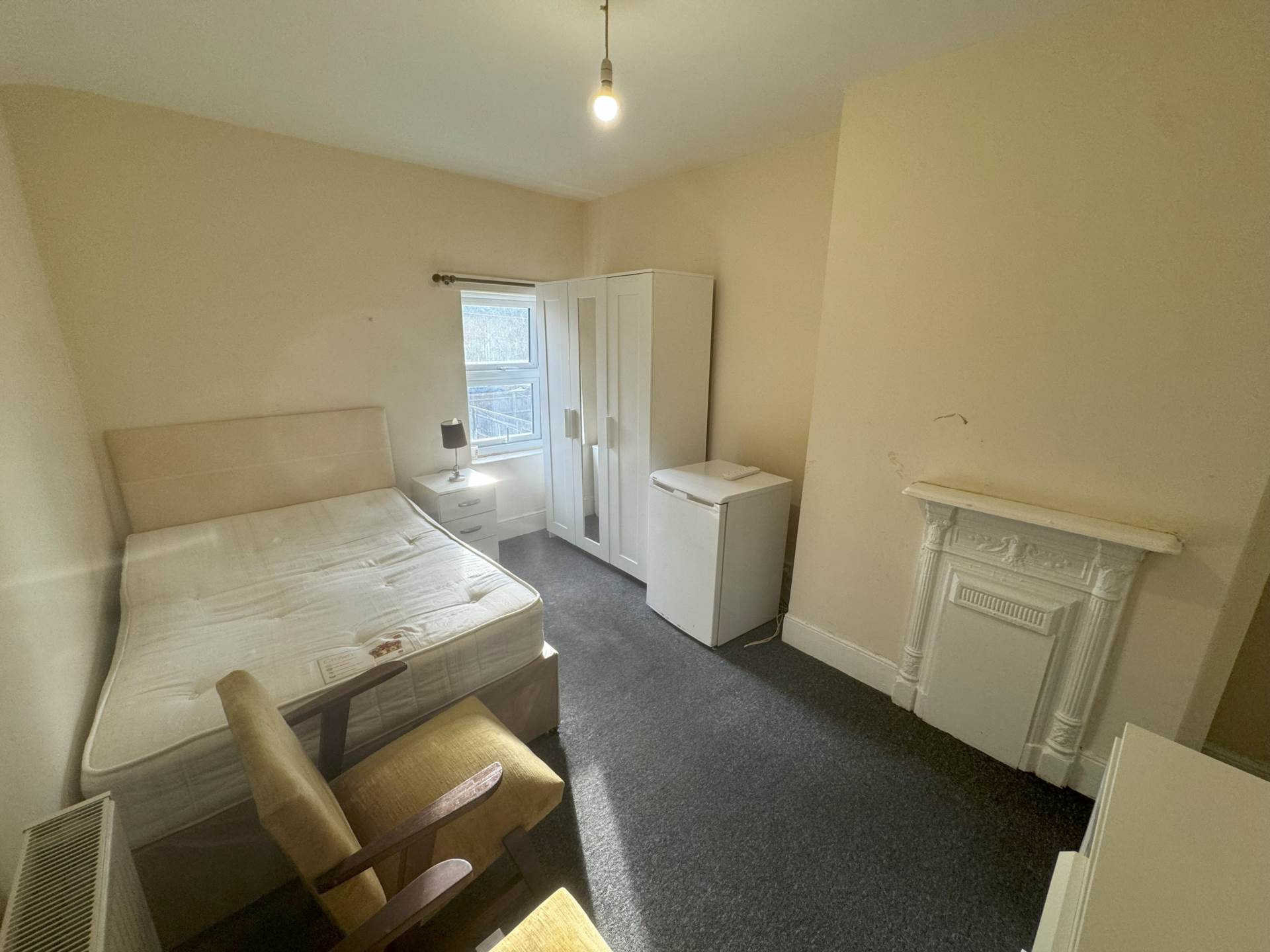 Room London Road in Reading