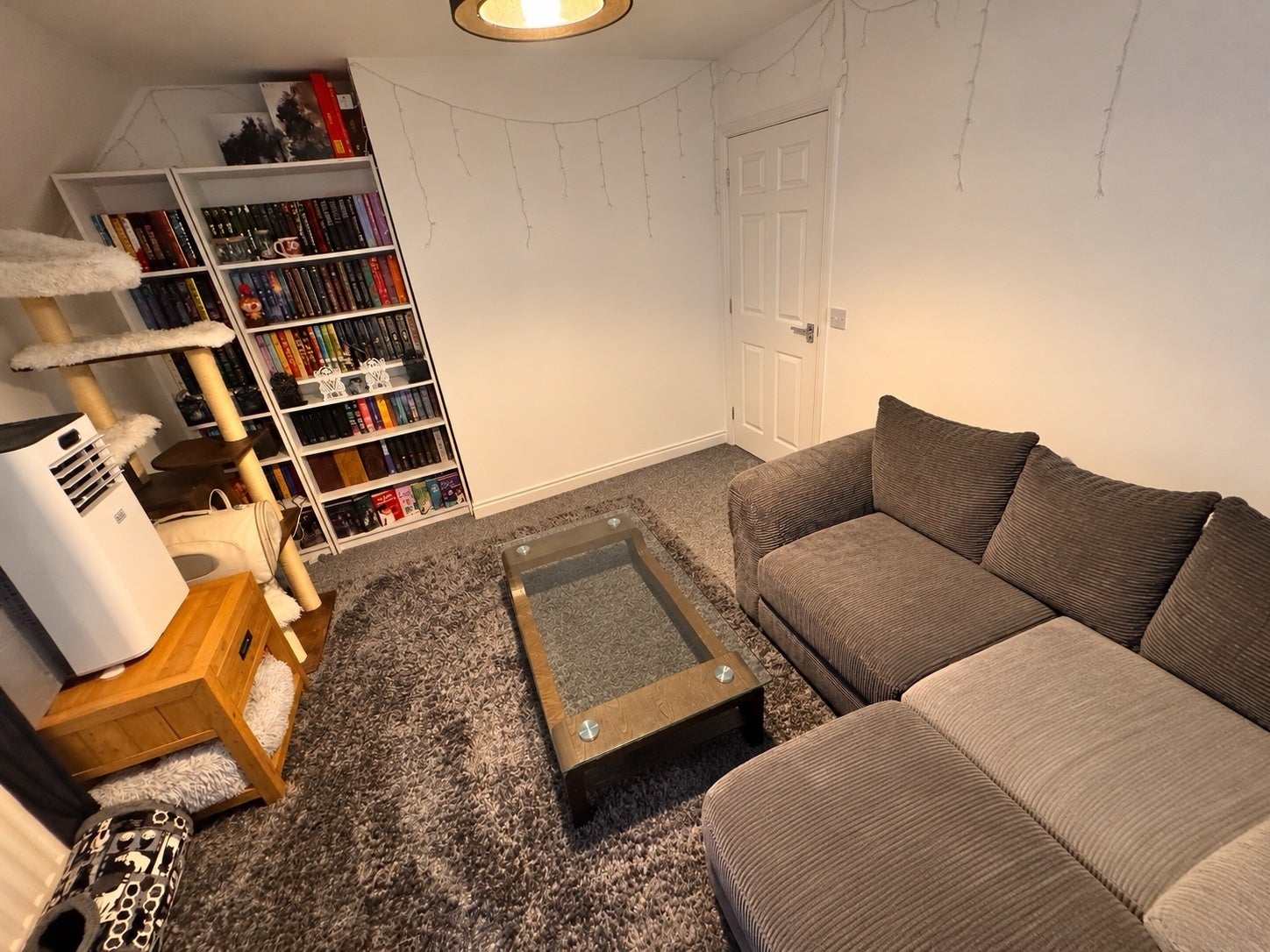 Flat Powys Close in Corby