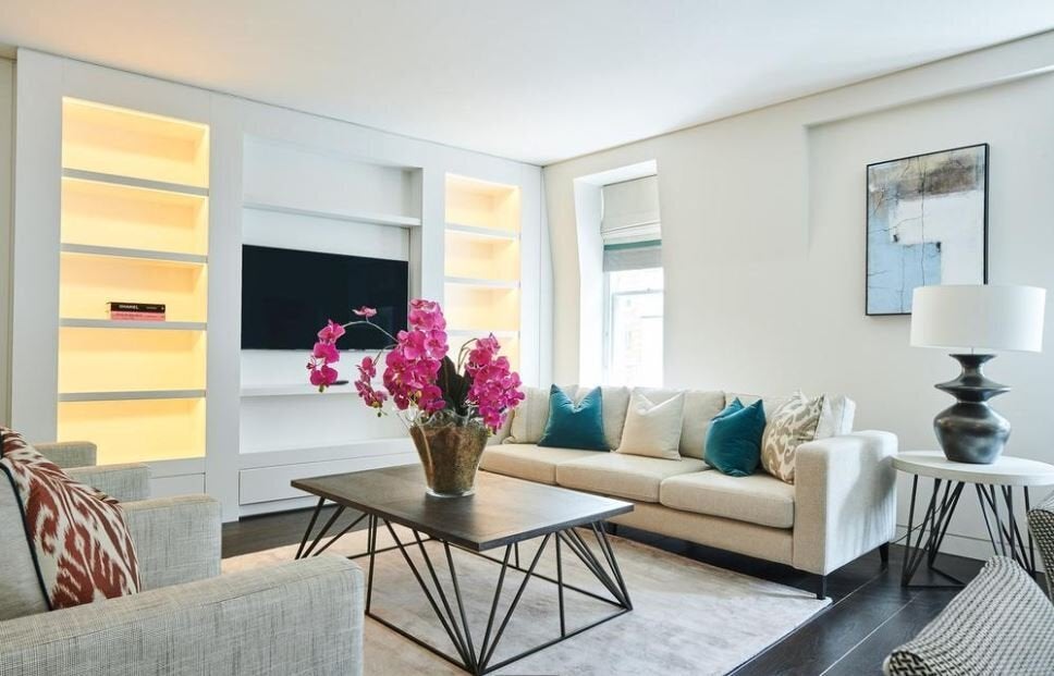Flat Duke Street in City of Westminster