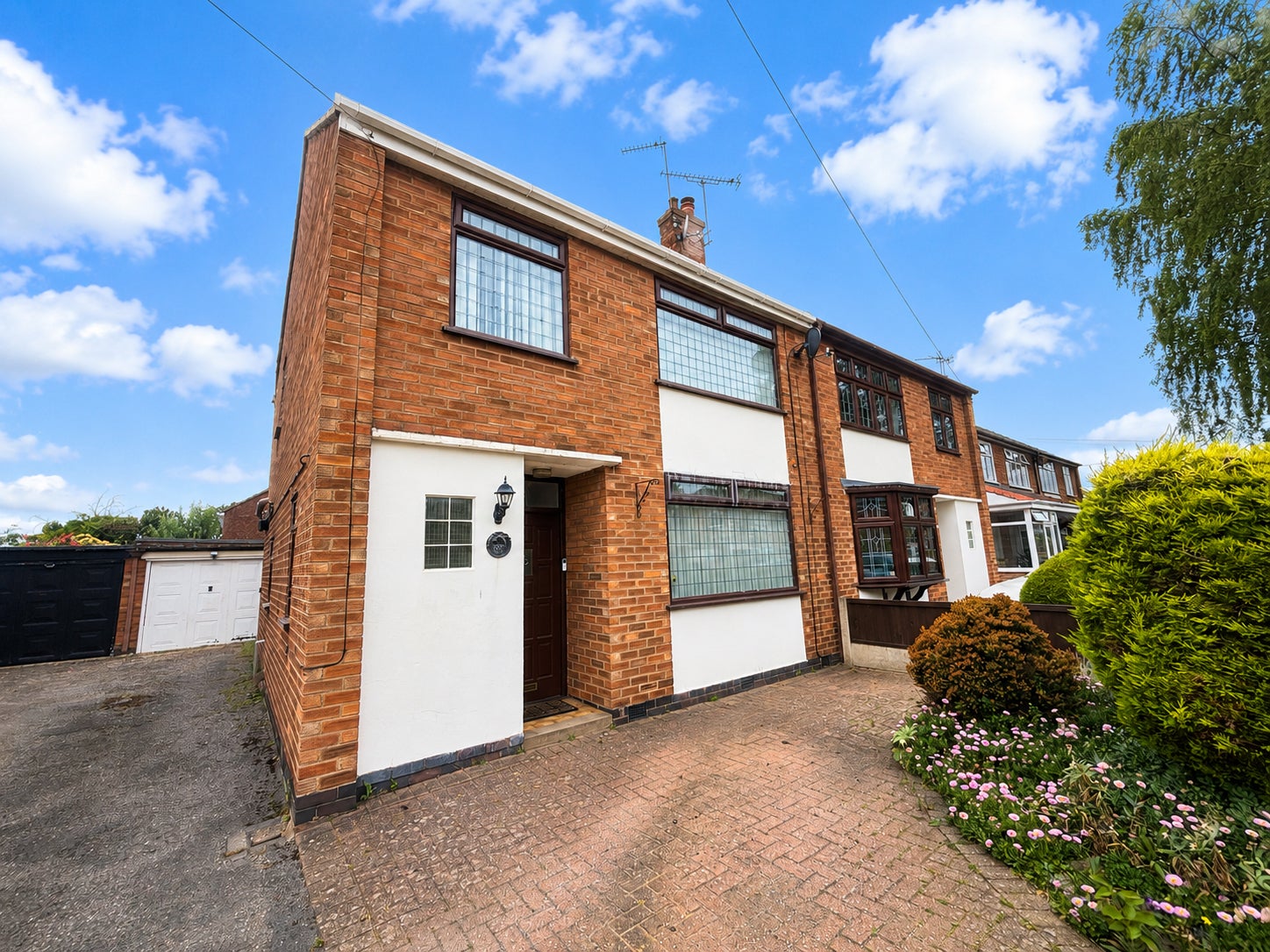 House Monks Road in Rugby