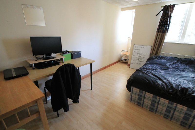 Flat Miskin Street in Cardiff