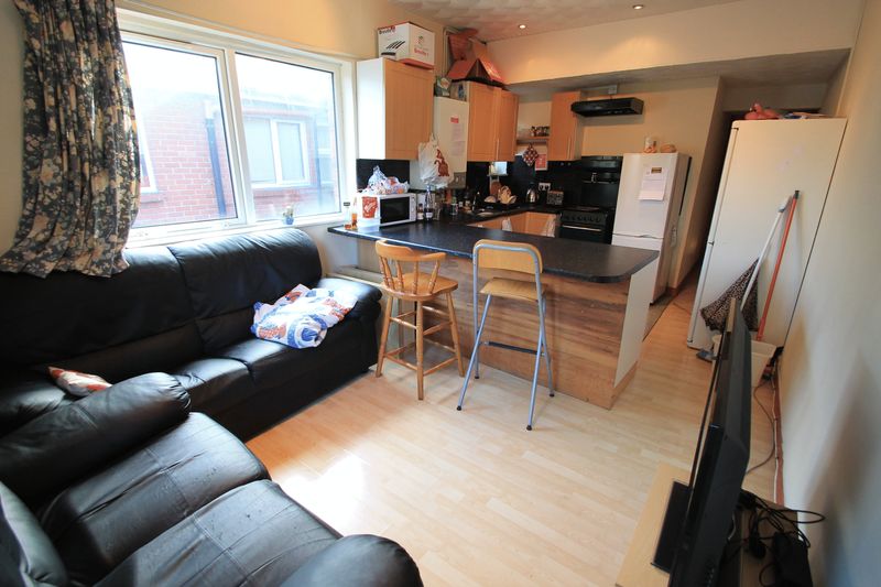 Flat Miskin Street in Cardiff
