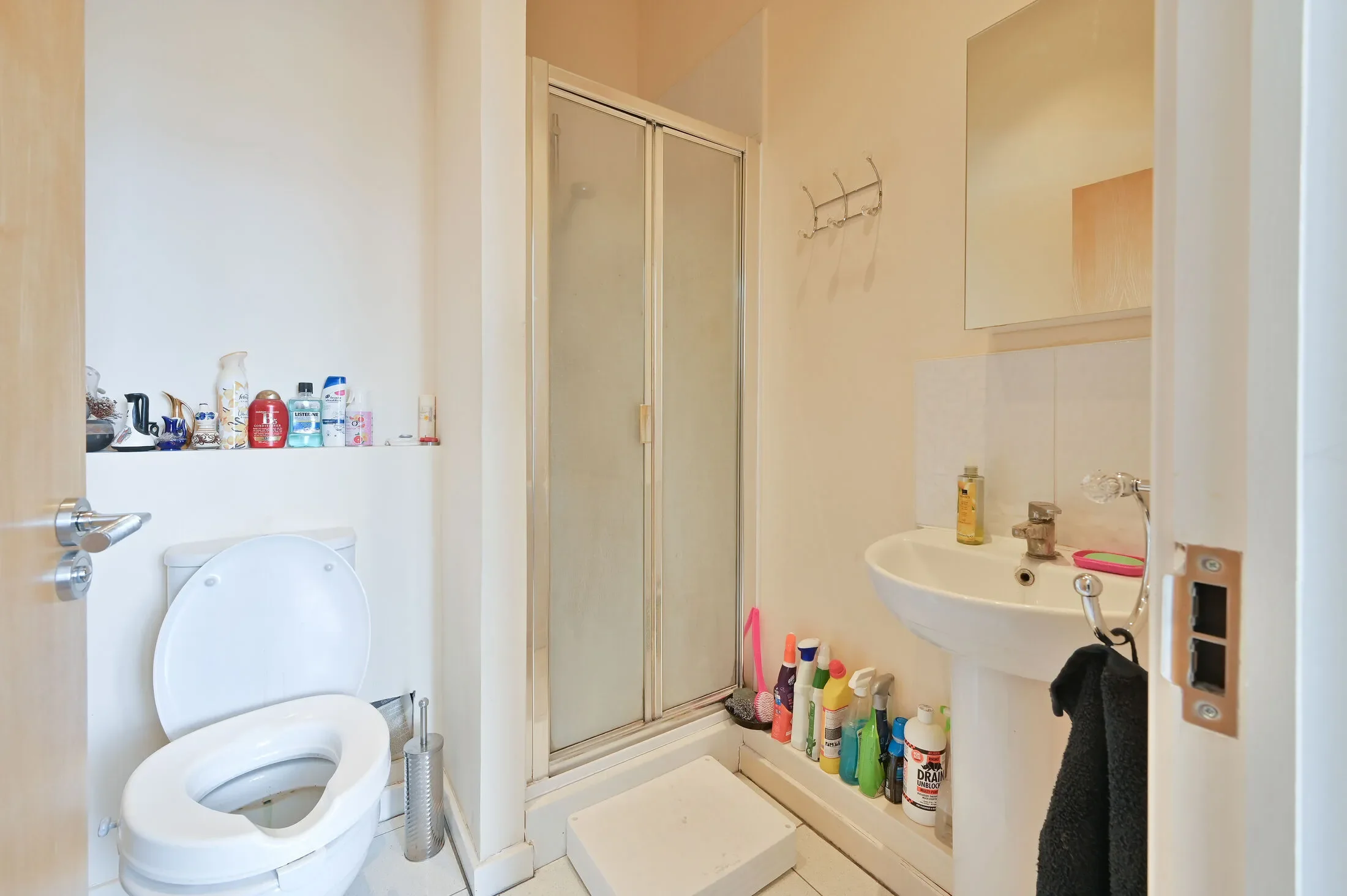 Flat Bentine Lane in Watford