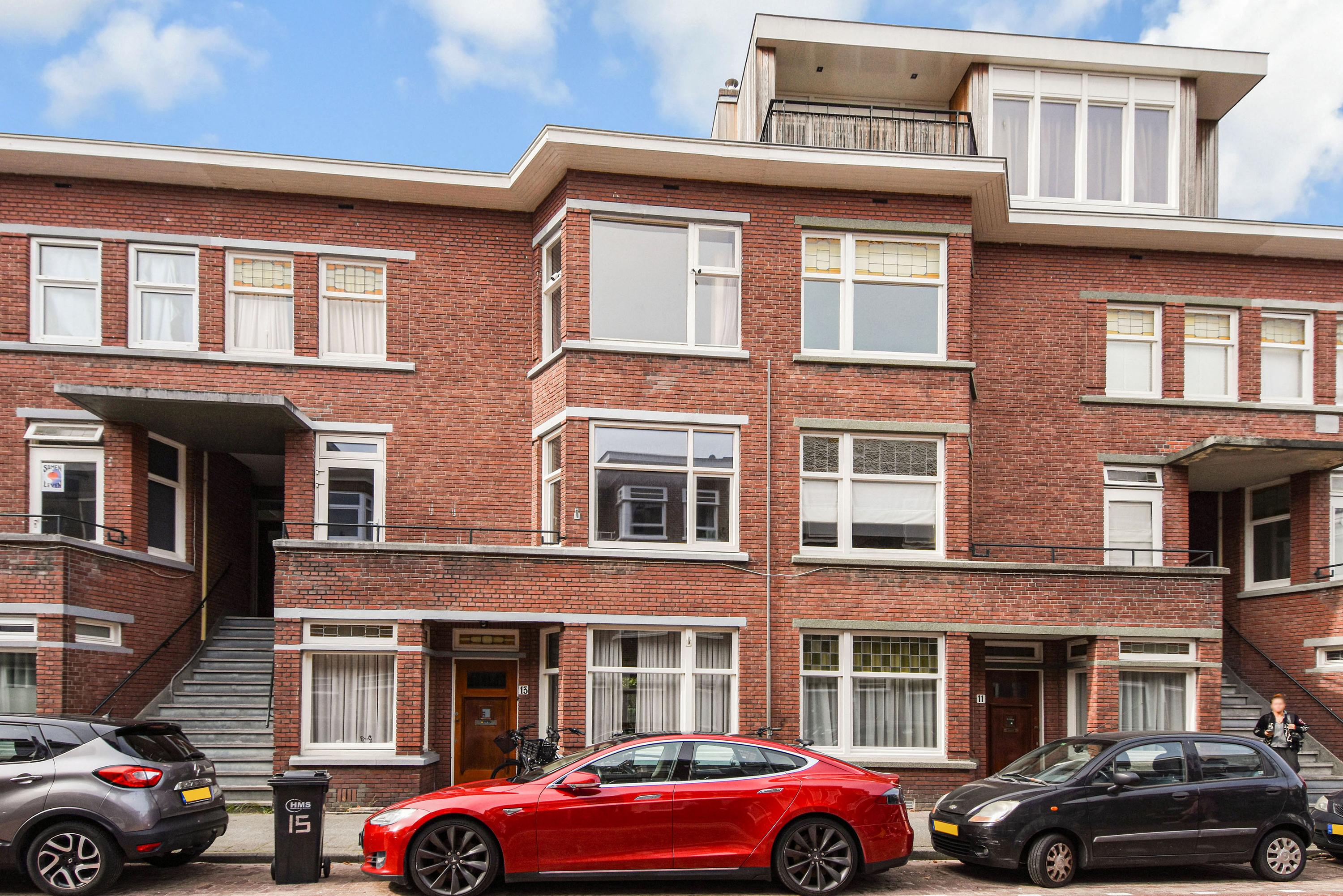 Appartement De Moucheronstraat 15 in Den Haag