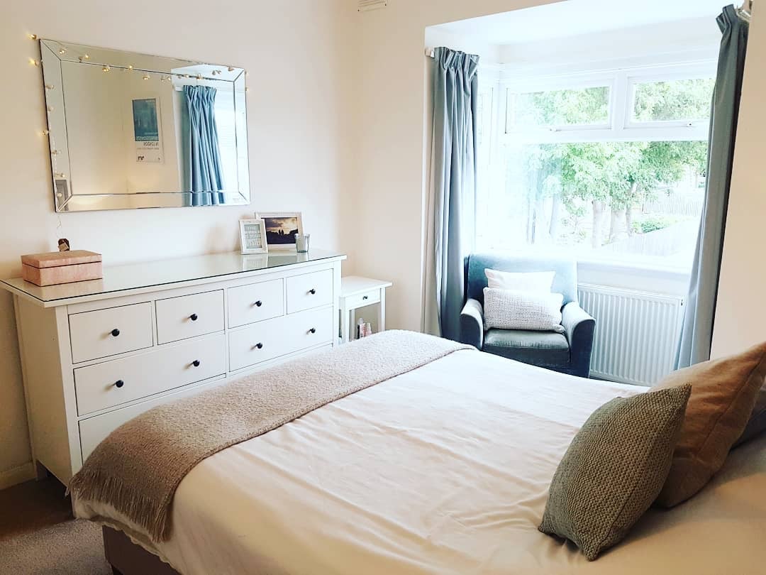 Flat Garnault Road in Greater London