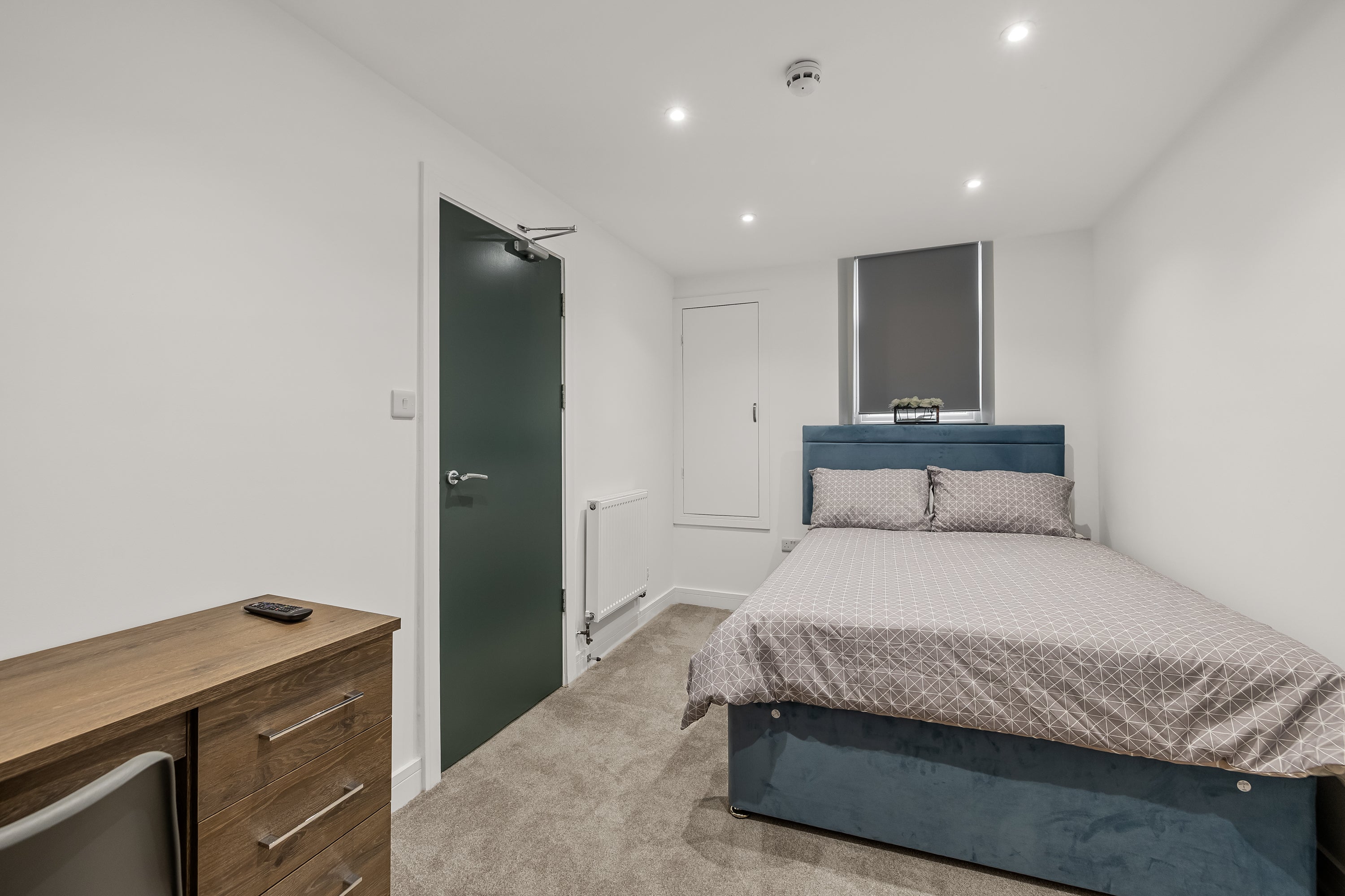 Flat Houndiscombe Road in Plymouth