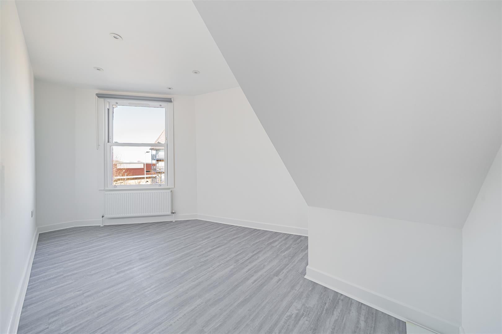 Flat Gibbon Road in Greater London