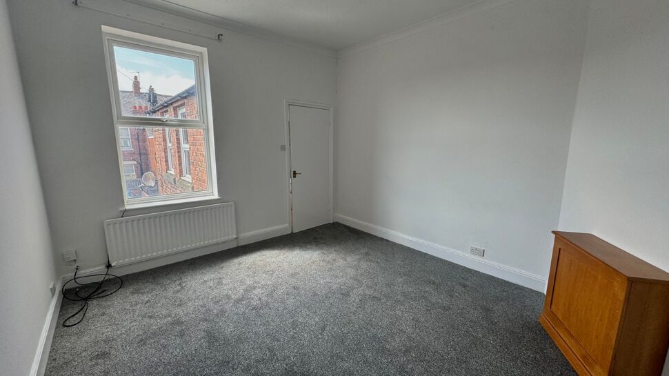 Flat Hyde Terrace in Newcastle upon Tyne