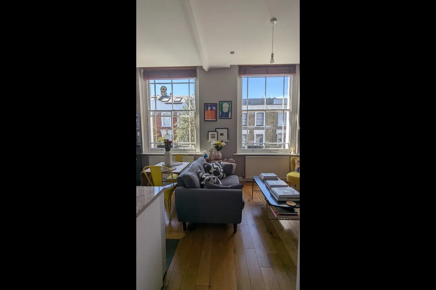 Flat Healey Street in Greater London
