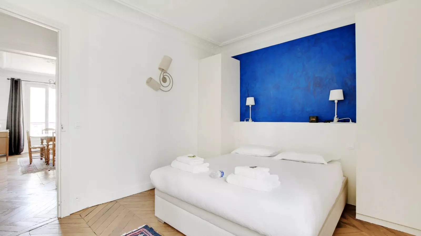 Appartement Rue de Saint-Quentin à Paris