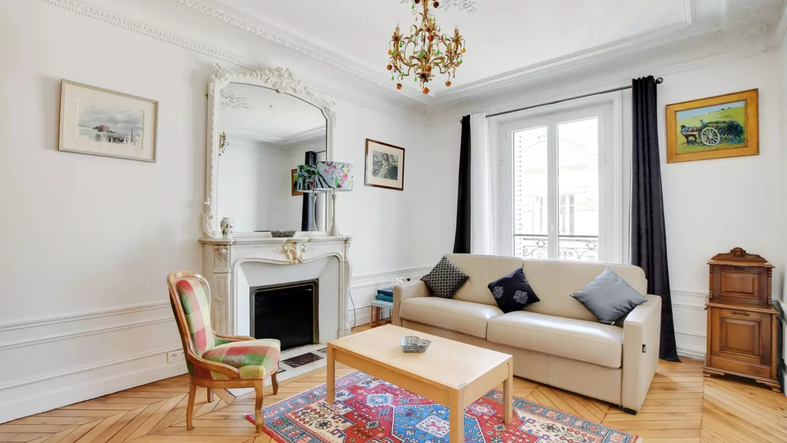 Appartement Rue de Saint-Quentin à Paris