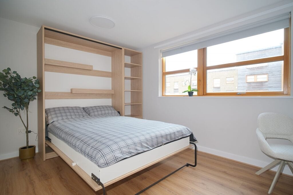 Room Denmark Place in Greater London