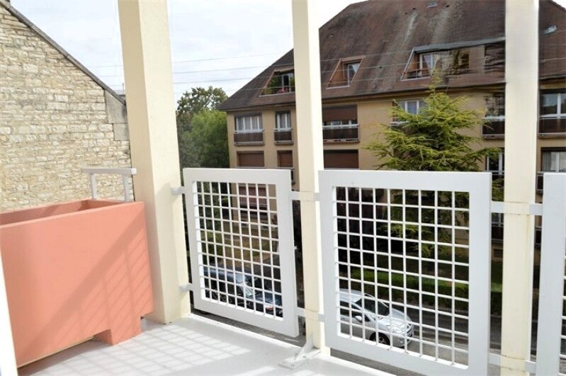 Flat Rue Sadi Carnot in Sainte-Savine