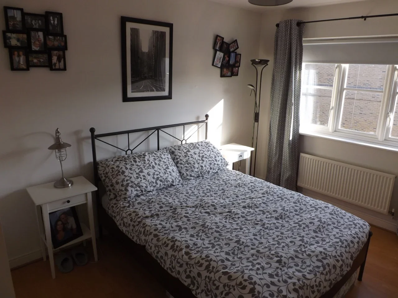 Flat Chestnut Grove in Greater London