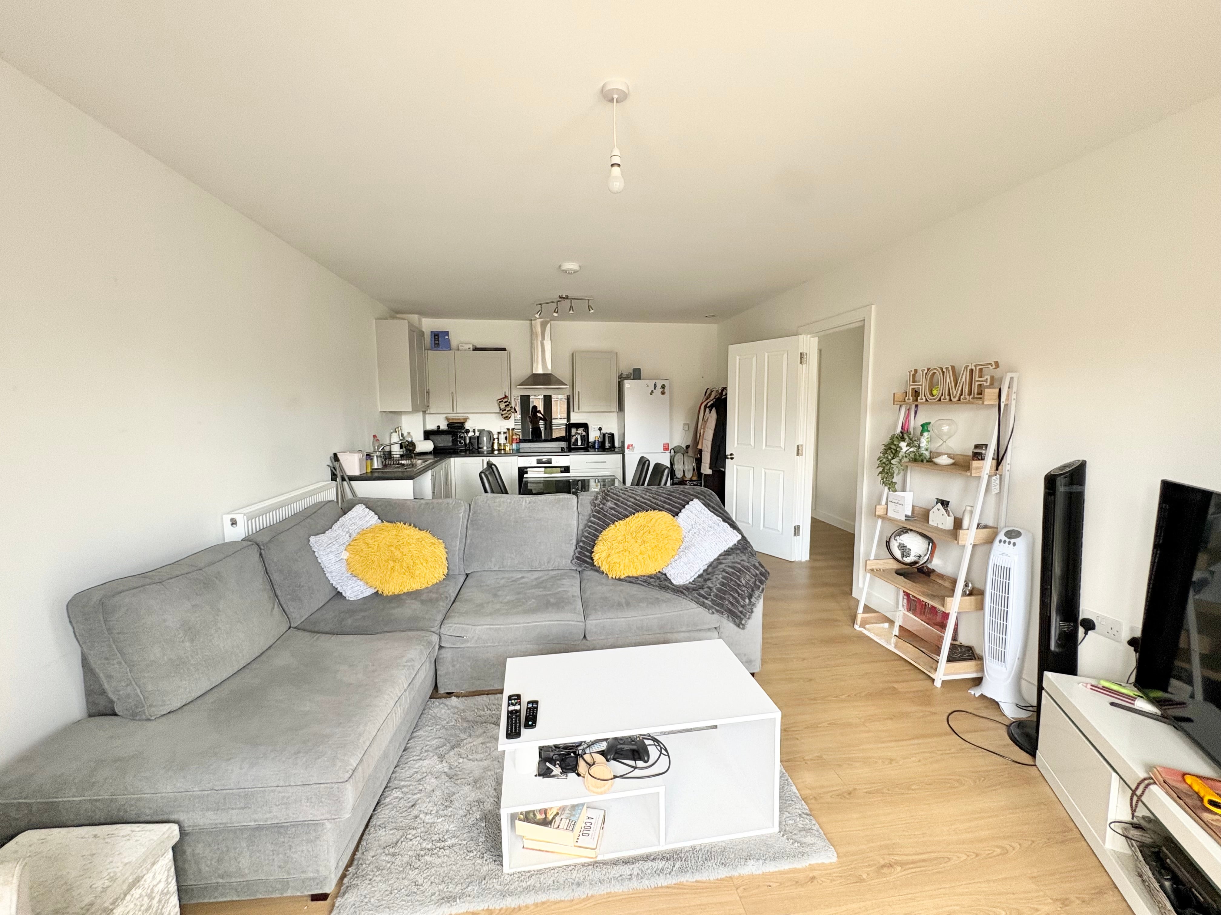 Flat Eastwood Road in Rayleigh