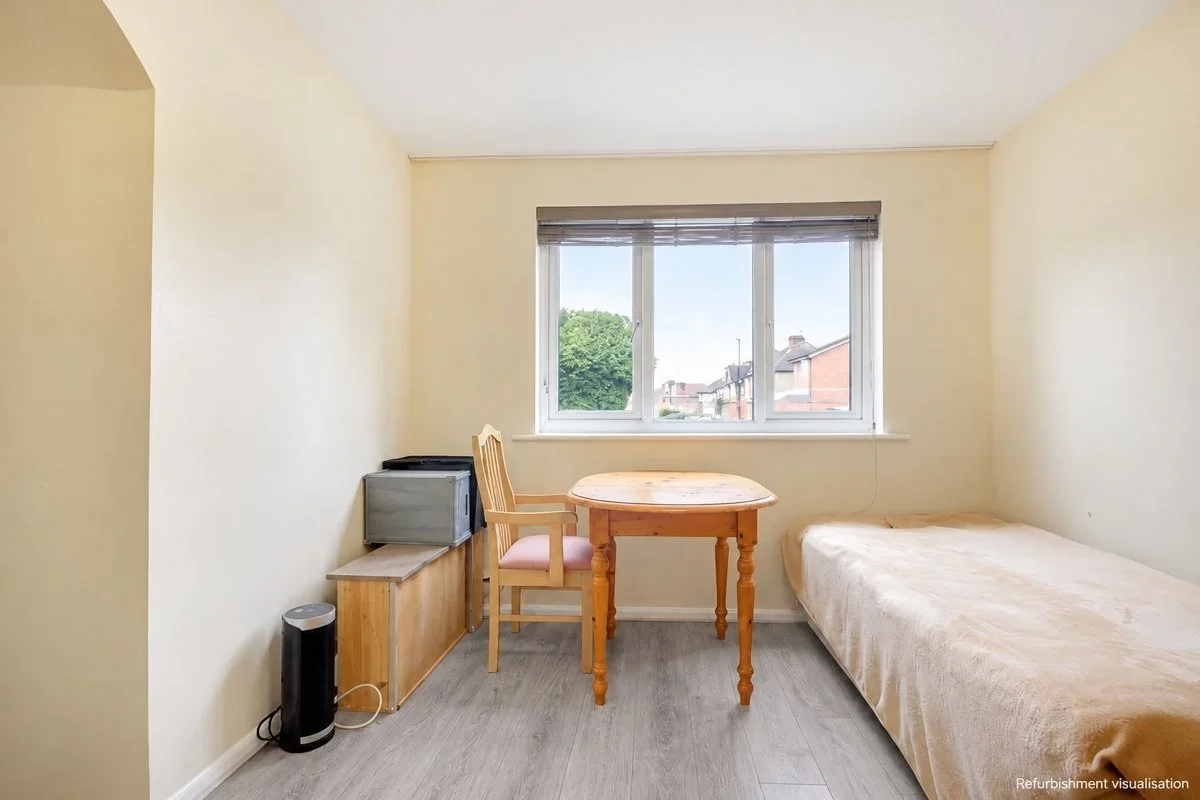 Flat Larmans Road in Greater London
