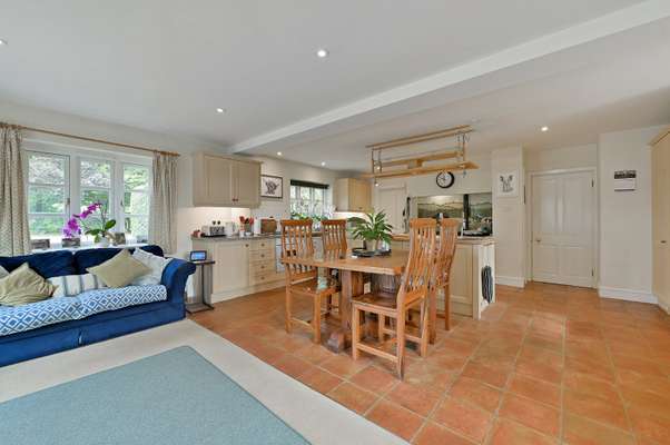 House Cholsey Grange in Ibstone