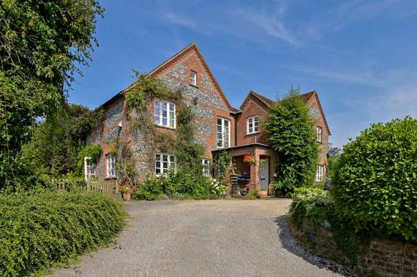 House Cholsey Grange in Ibstone