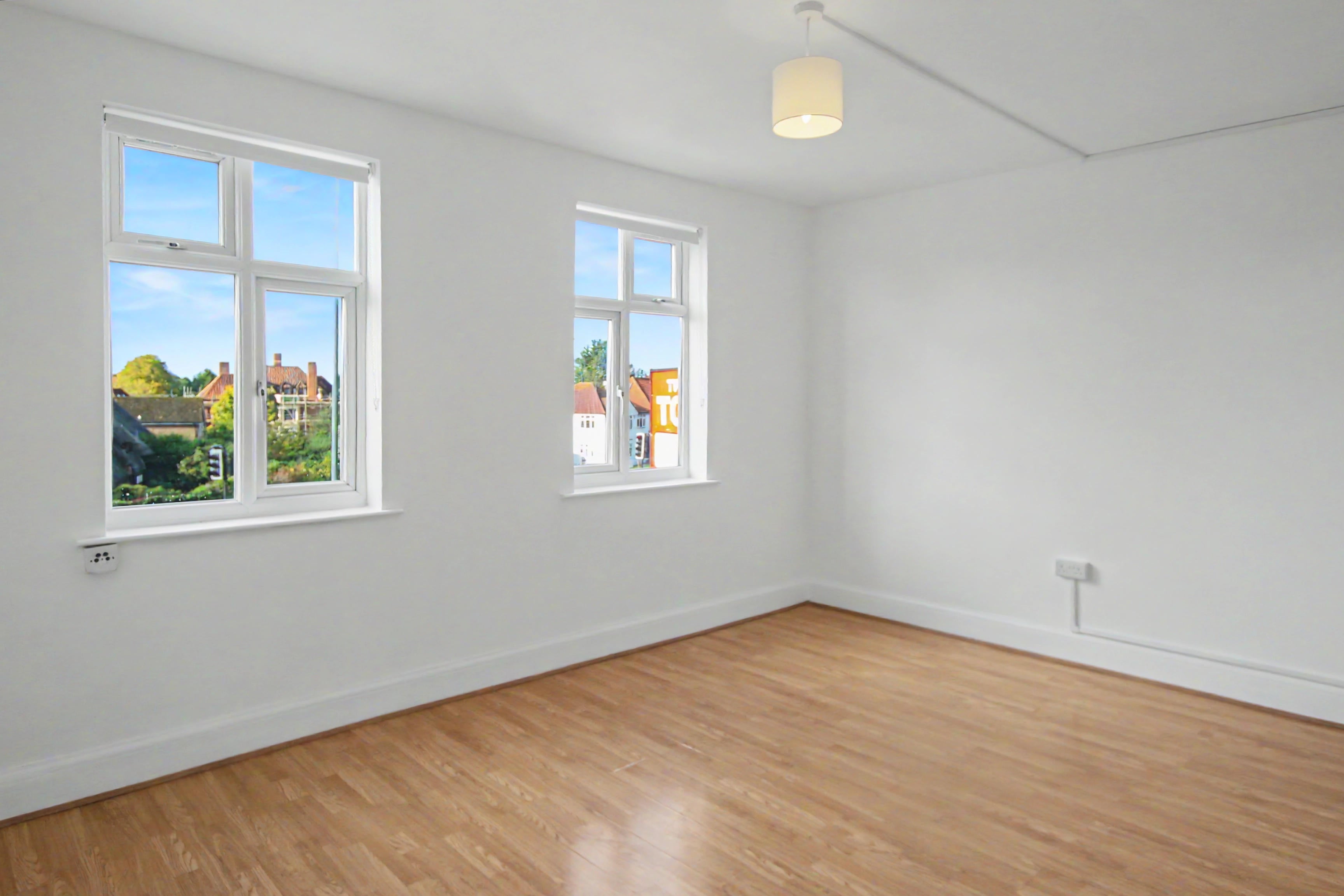 Flat East Close in Greater London