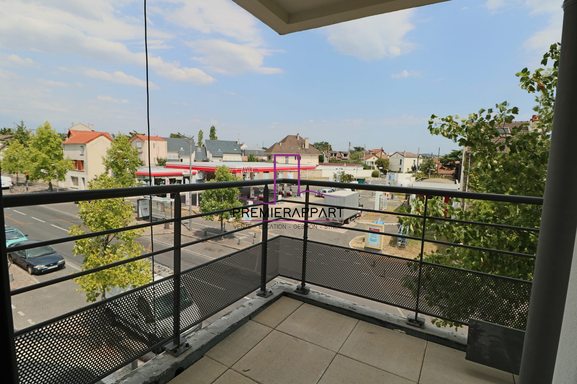 Flat Rue de Stalingrad in Houilles