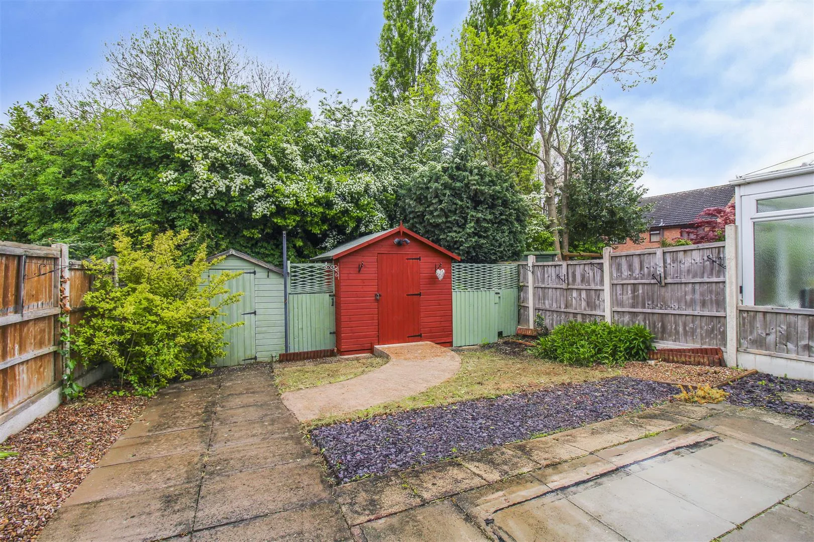 House Windrush Close in Nottingham