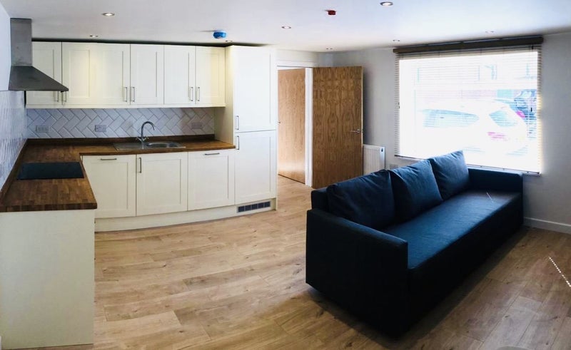 Flat Somerset Street in Cardiff
