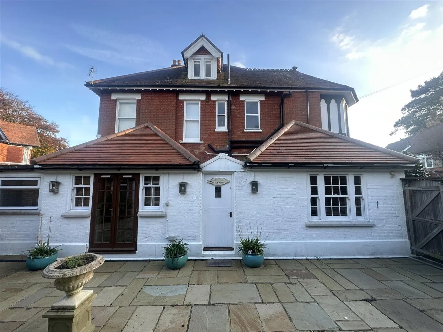 House Pinewood Road in Poole
