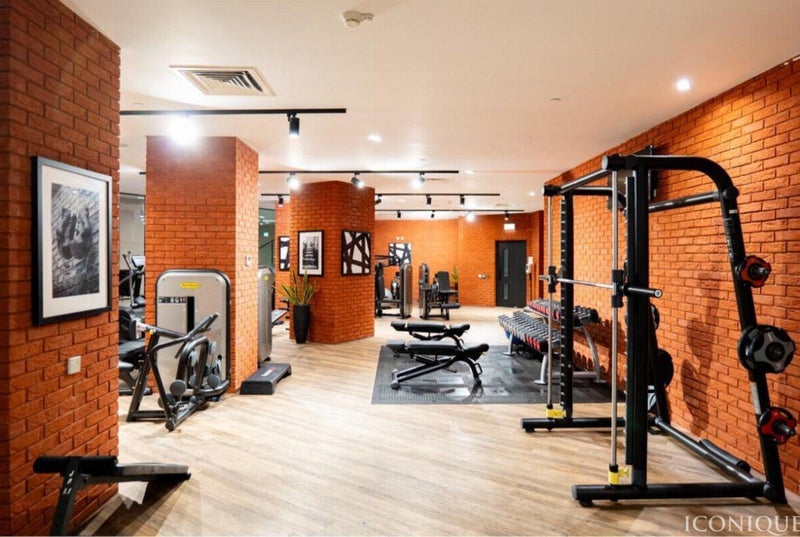 Room Trenchold Street in Greater London