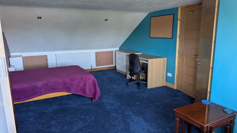 Room Bloomfield Road in Bristol