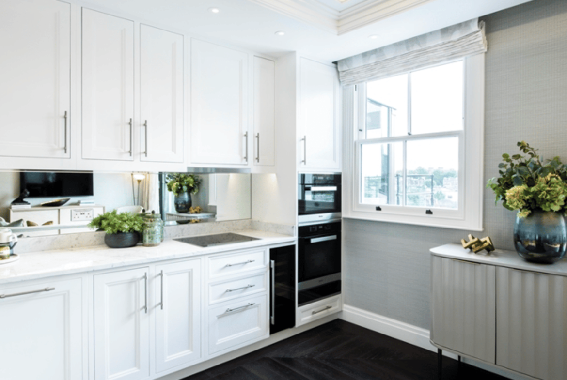 Flat Prince of Wales Terrace in Greater London