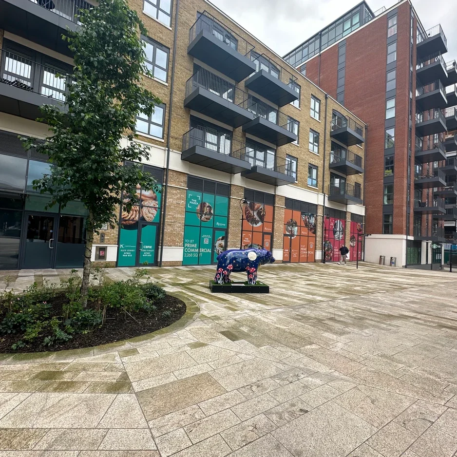 Flat Heritage Walk in London