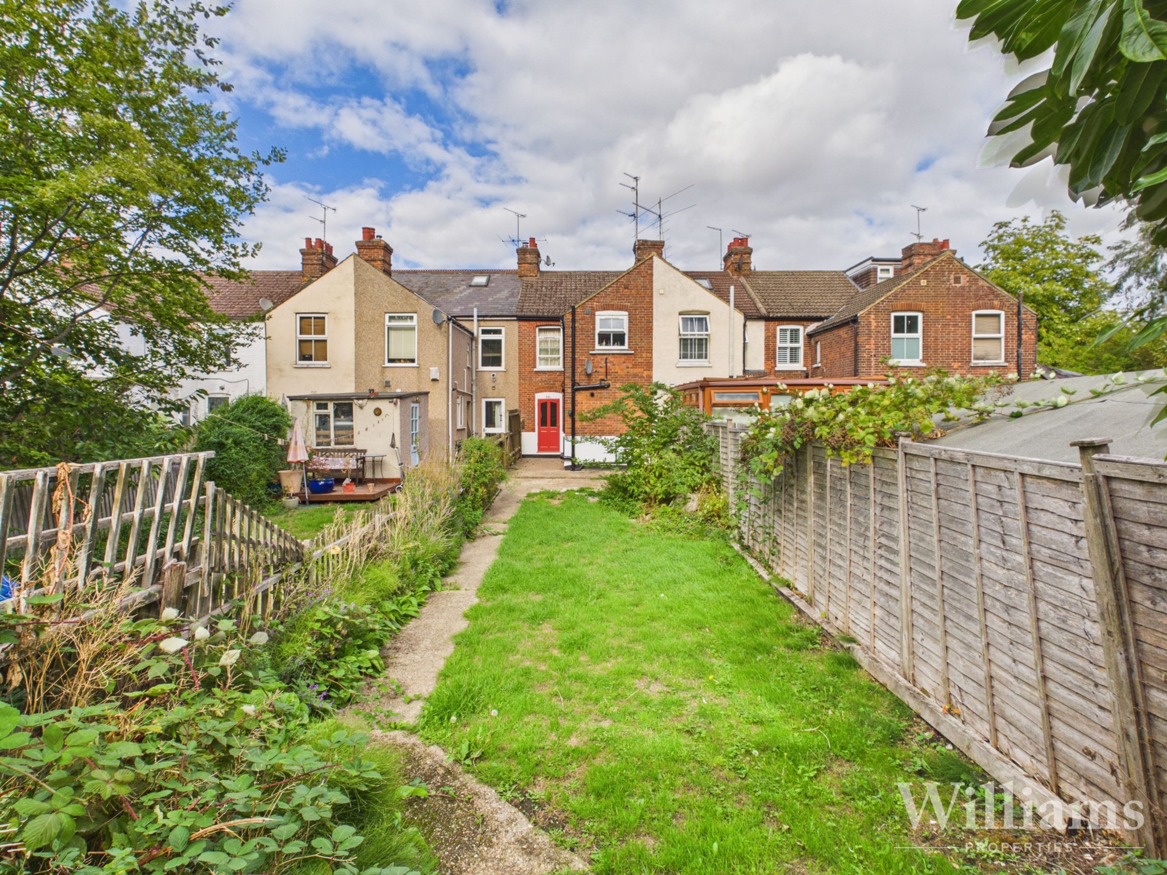 Flat Highbridge Walk in Aylesbury