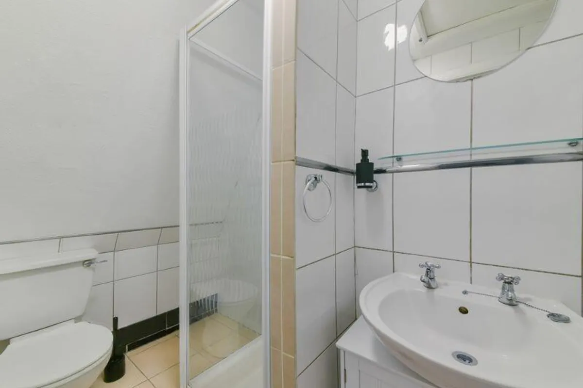 Flat Eldon Park in Greater London