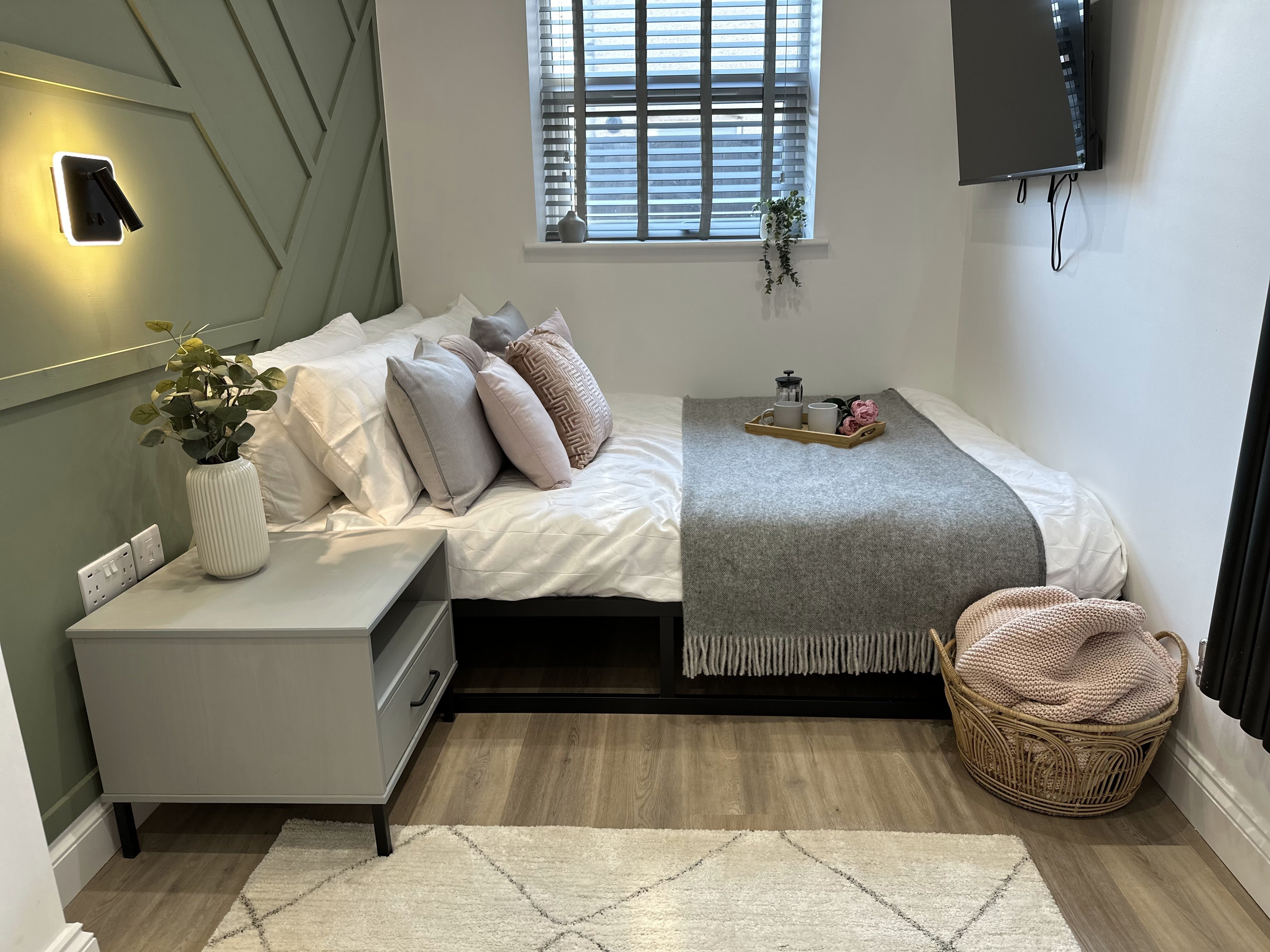 Room Bath Street in Rugby