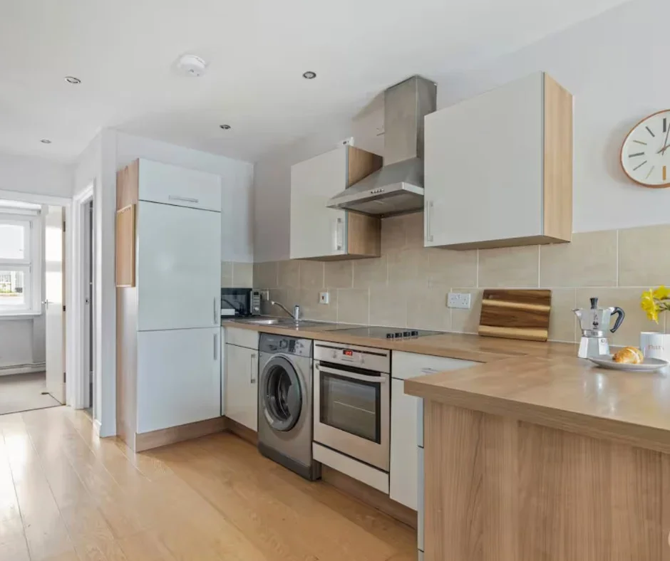 Flat Hoxton Street in Greater London