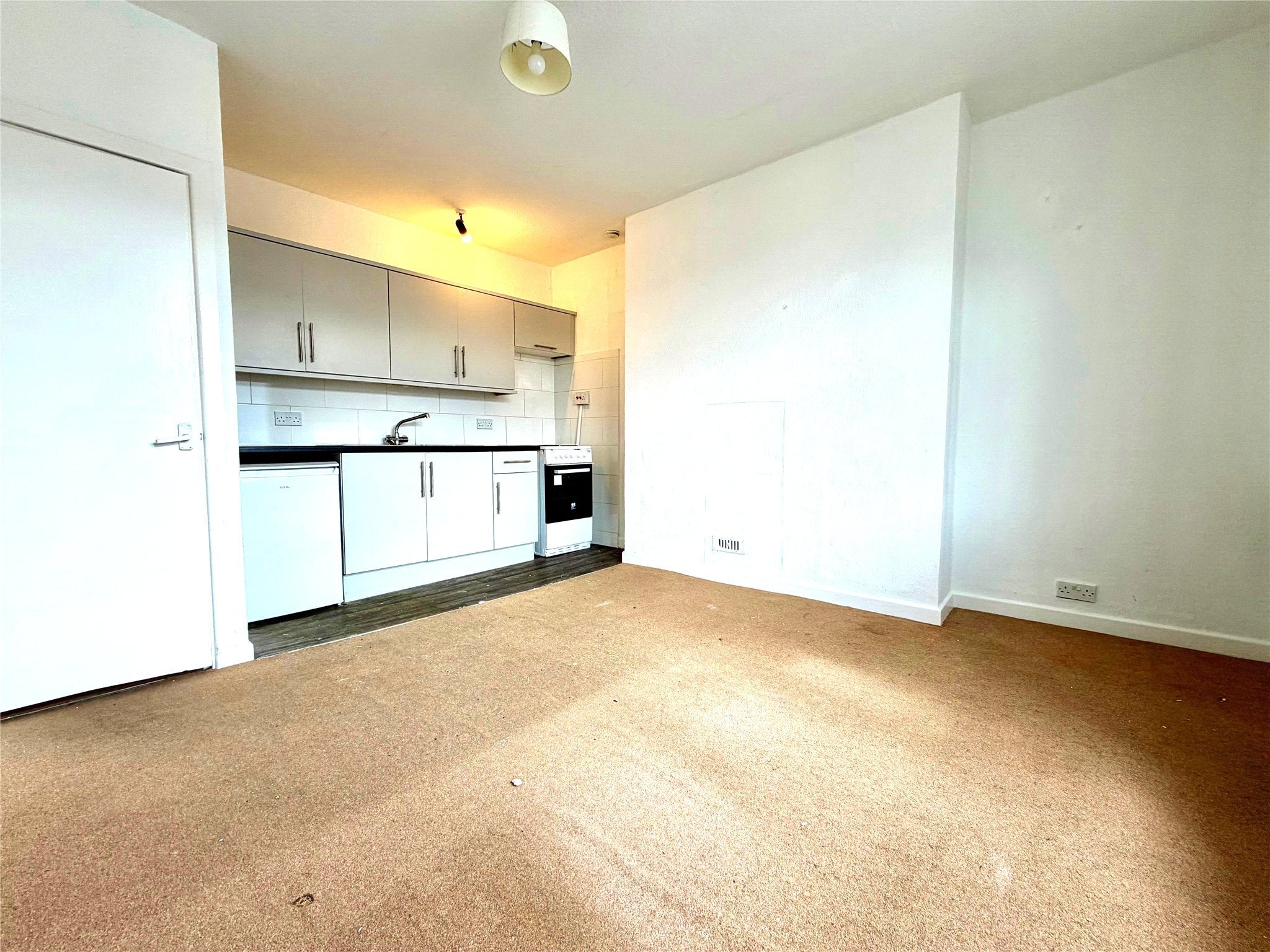 Flat Dudley Road in Tunbridge Wells