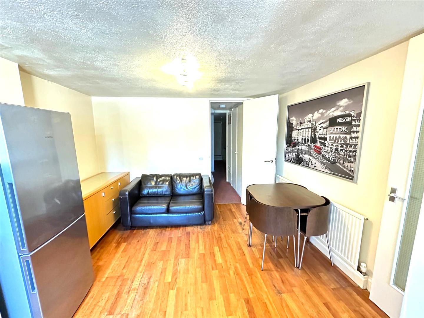 Flat Heritage Close in Greater London